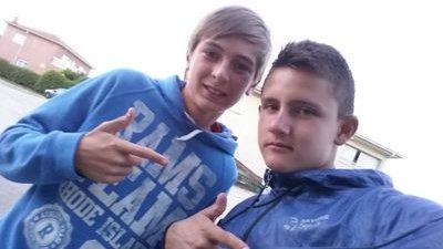 ParraVity's profile picture. El rico roba al pobre pero el guardia no le arresta, rezo y miro al cielo y pido a dios que de respuesta