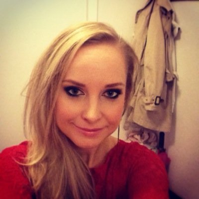 veronicareuter's profile picture. Redovisnings- & lönekonsult med en passion för smink, musik, löpning, dans & böcker.