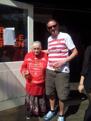 hughes_scott's profile picture. Arsenal season ticket holder, father of 1 adorable little girl and 1 mad lakeland terrier