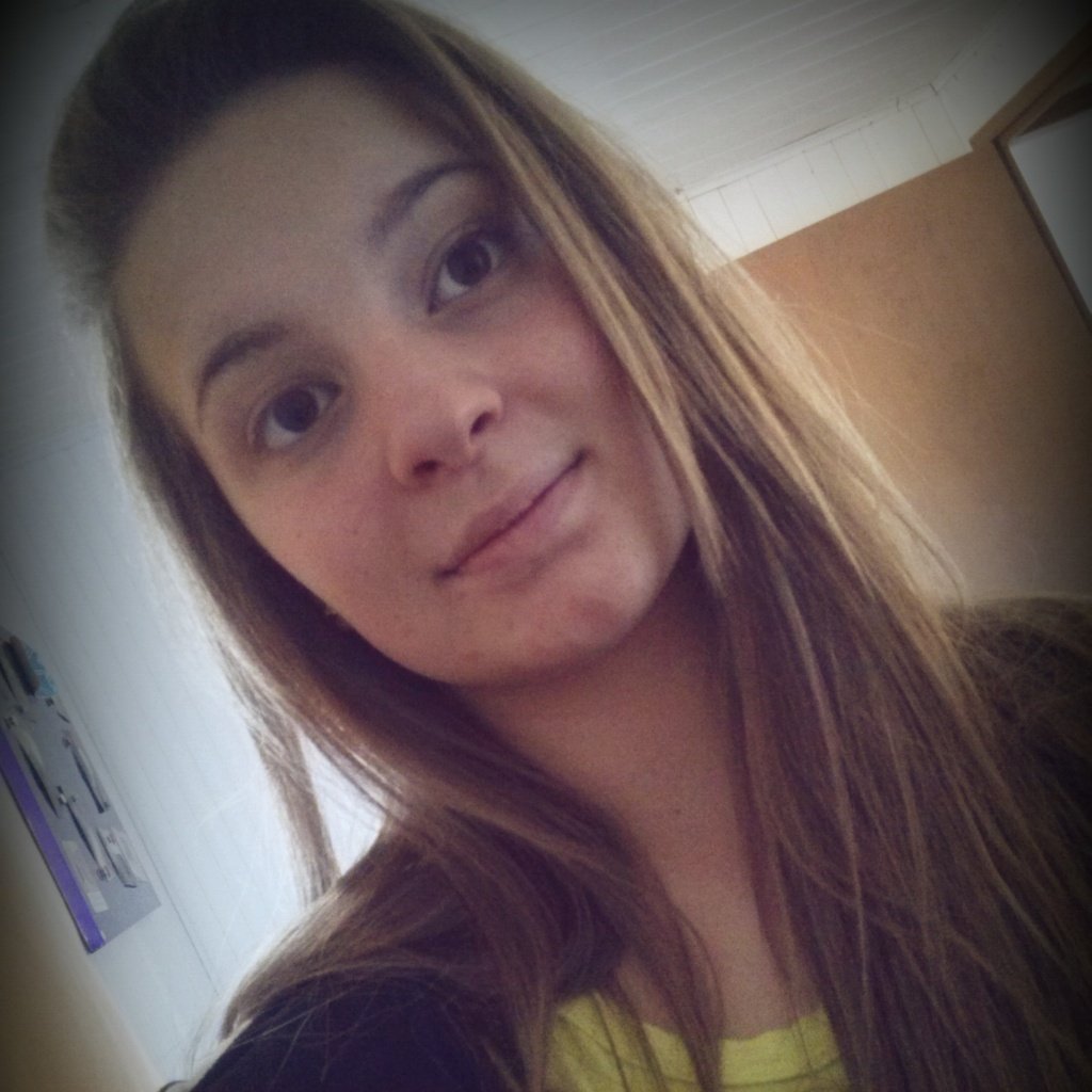 deborafrancesc3's profile picture. 