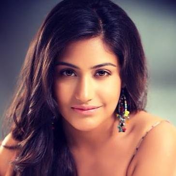 The FIRST AND OFFICIAL fanclub for Surbhi Chandna she is playing Hayee currently in Qubool Hai!