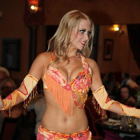 shimmytwin's profile picture. Belly dancer, horseback rider, food lover, Harry Potter fan