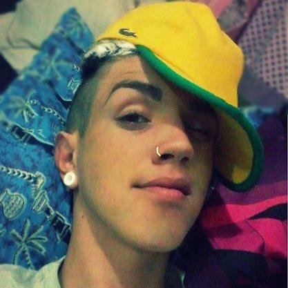 Só fale da minha vida, quando a sua for um exemplo.