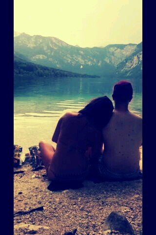 KateMcGhee92's profile picture. 