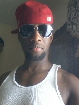 fallow me on IG: Bigg23 Kik: gerald_bonhomme