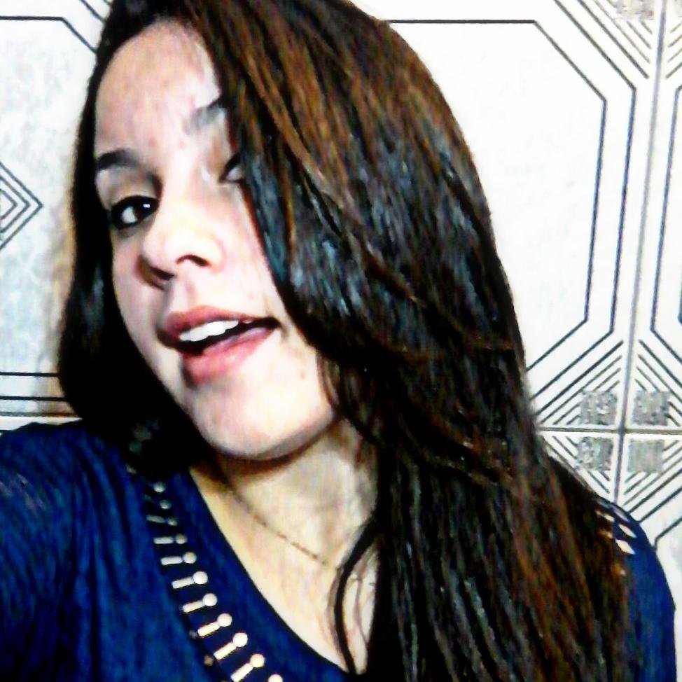 emiliguzi's profile picture. 