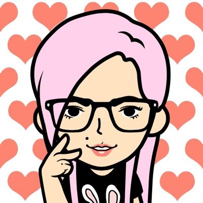 sithxprincess's profile picture. I'm a retail slave obsessed with Star Wars and food.
I have a boyfriend and sometimes we kiss.