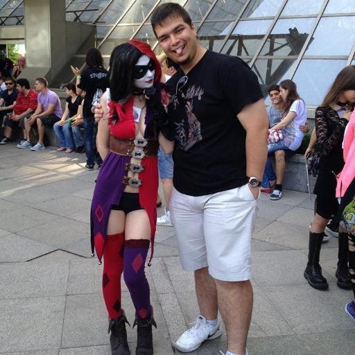 Silly YouTuber/Cosplayer/Wannabe photog. who loves to talk and make new friends. I love anime, gaming, photography and video editing. http://t.co/hOGOmhRnYP