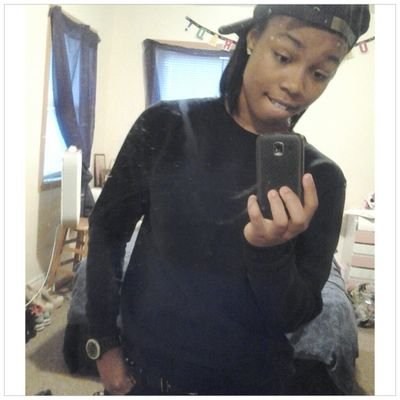 Yeah im inlove w/ Ray & all you btches that be hatin can catch a bouquet .. @Cordially_Cs is my WIFE same love ishh,