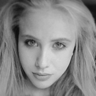 16 Singer/Songwriter on Youtube:https://t.co/HH3CNo0N76
Instagram: @EmilySianEvans UK