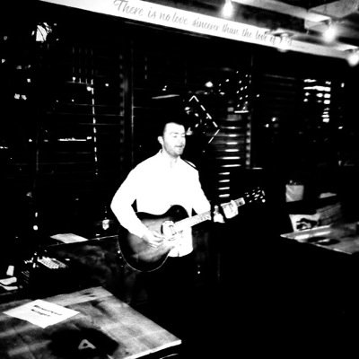 Acoustic singer and guitarist playing rock, pop and acoustic classics. Available for bookings - killyacoustic@hotmail.com