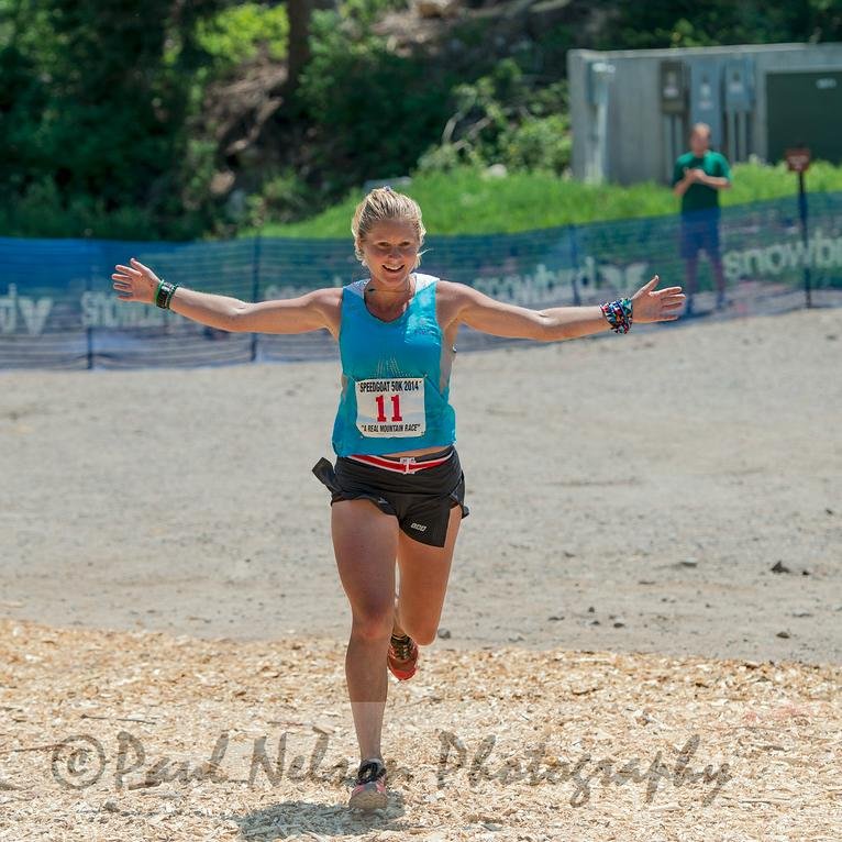 A collaborative effort of trail runners, race directors, photographers, and coaches, providing race results, photos, gear reviews, and editorials.