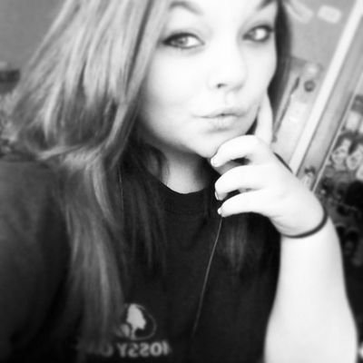 I'm Brooke. I'm just a small town country girl with a Little bit of sas. (; Born and raised in the south !