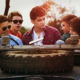 Be courages and unique..
Zayn Malik