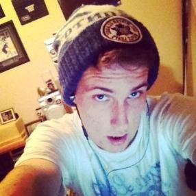 coleleafsfan's profile picture. 