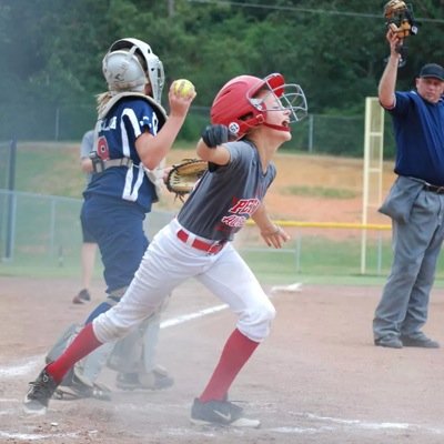 ambermccardle99's profile picture. ⚾️softball⚾️✋PUES✋