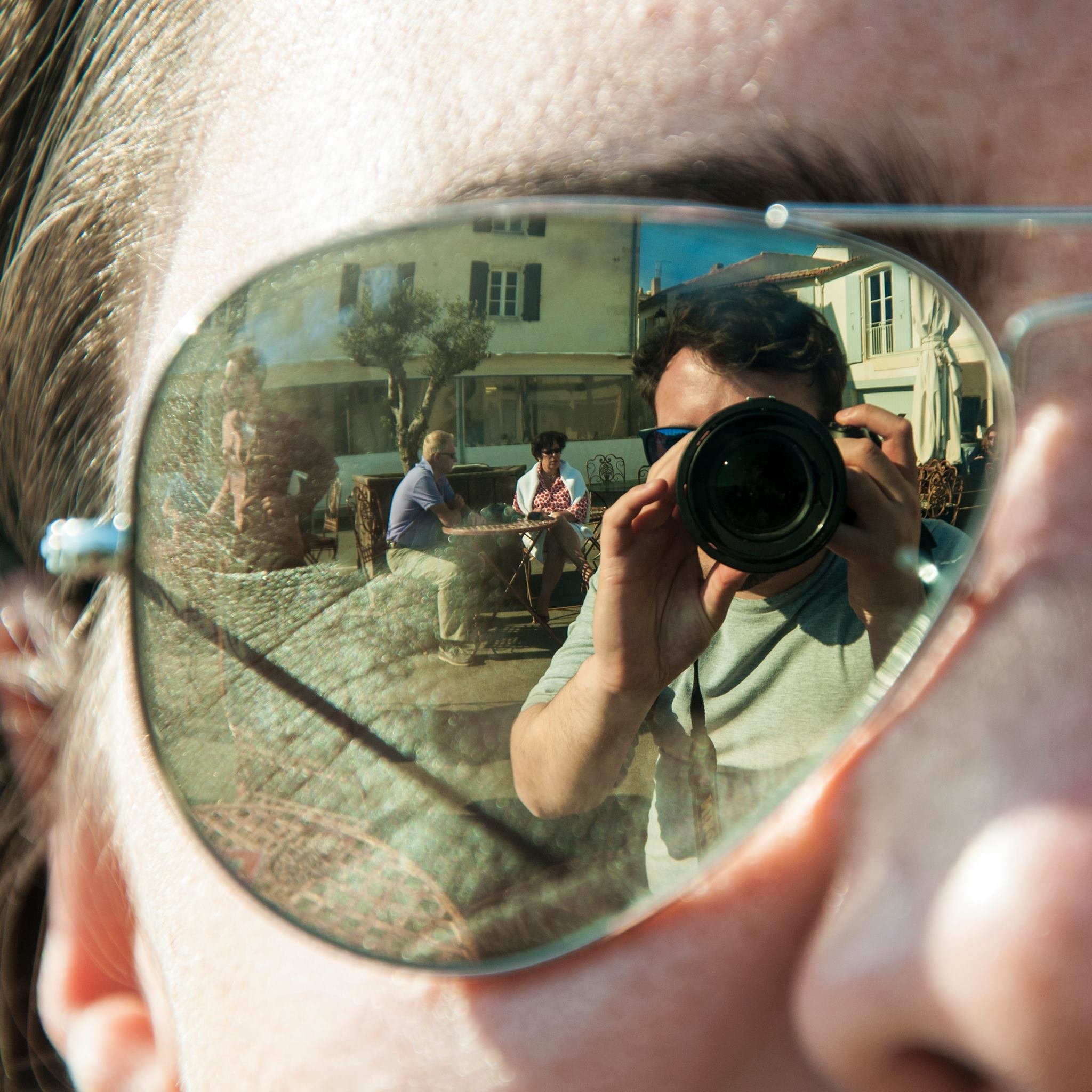 diagonalline's profile picture. I design stuff for screens. I also like building stuff.