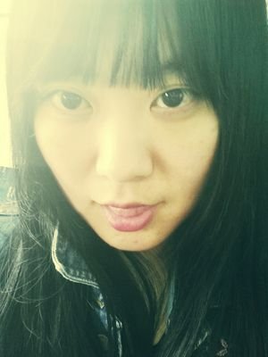 kim_sharona's profile picture. 