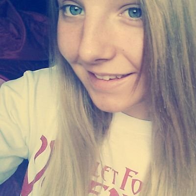 Life Is All About Vic Fuentes And Cake□| I'm Strange□| I Love Band Members□| Follow Me Ill Follow You Back□| Yeah Um Bye□|
