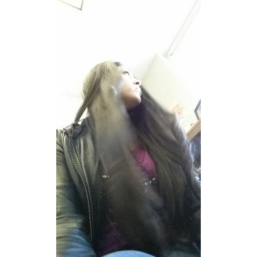 reina_1120's profile picture. 