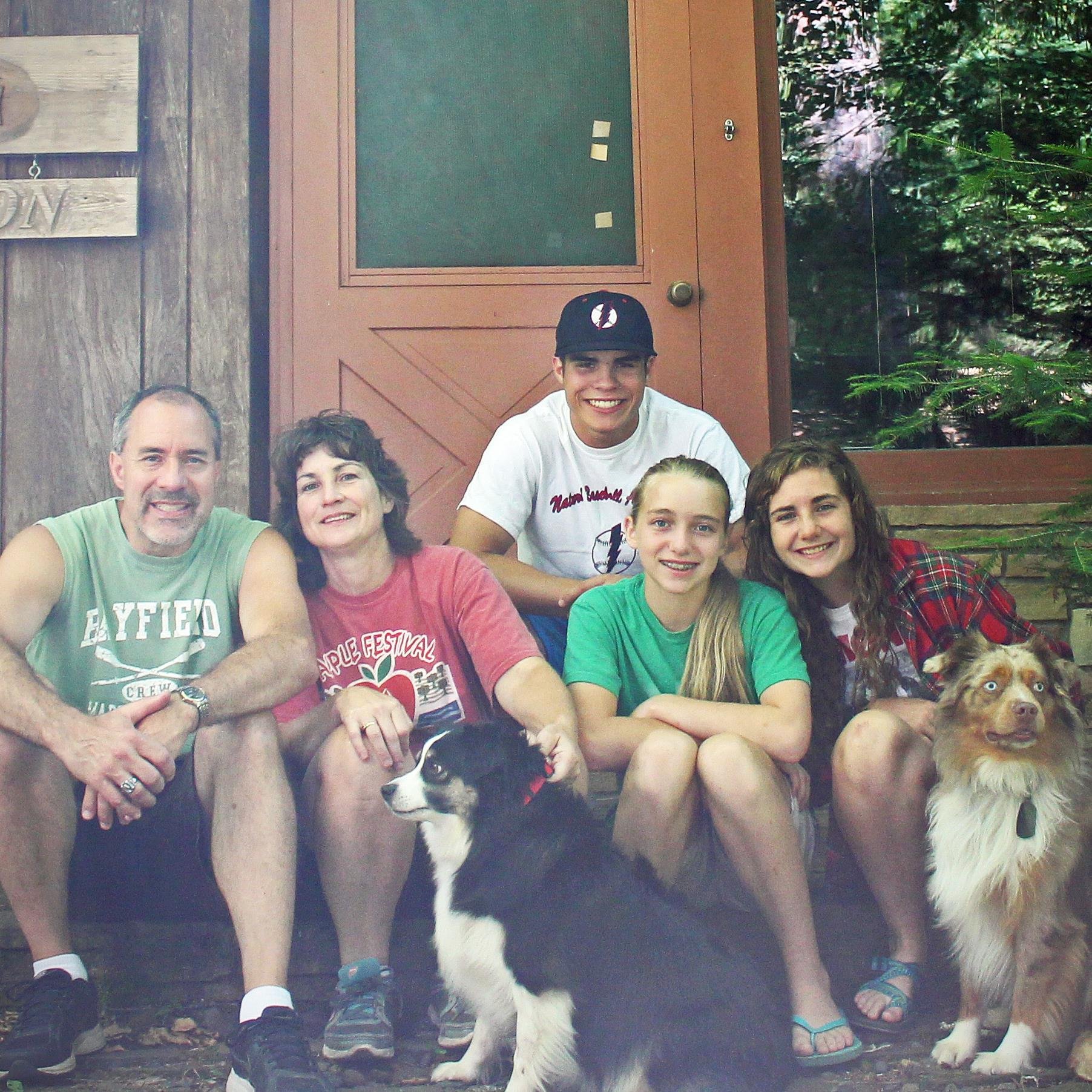 JulieKramer2012's profile picture. 