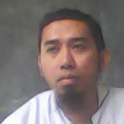 Madu Murni Sumbawa berasal dari Hutan Sumbawa, Kopi Arabika dengan aroma  khas.