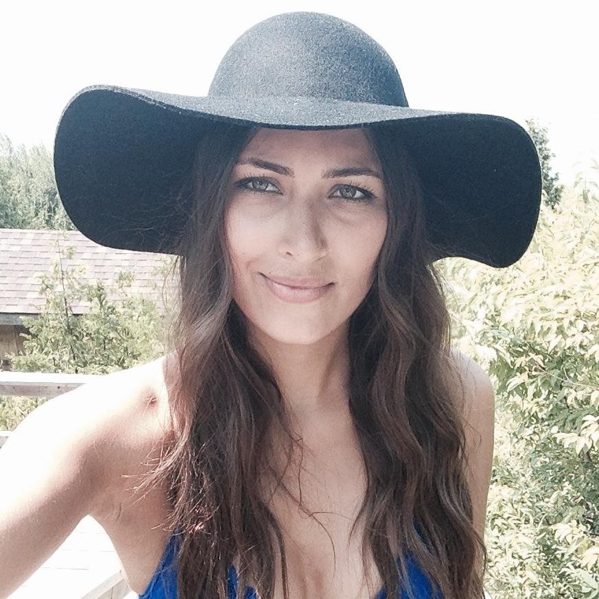 johannamoonan's profile picture. Naturally and artificially flavoured.