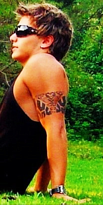 Tiego_'s profile picture. 