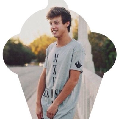 I love Cameron Dallas