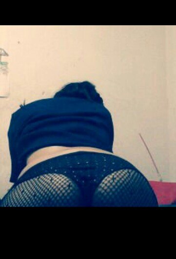 Tu putita favorita.
Fuck me. 
Quieres fotos especiales o videollamada? manda dm