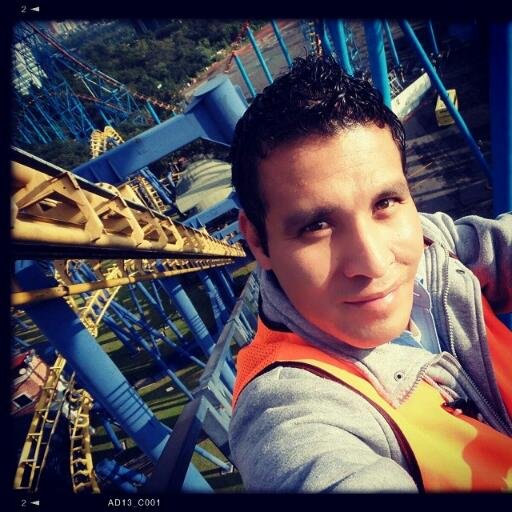 Músico♪ Poeta ♥ y Loco o_O'
Percusionista.🪘
Amo el jugo de mango.🥭
Roller Costers || Theme Park || Operations Team || 🎠🎡🎢