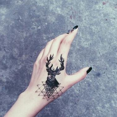 Un poco loco por los tatuajes♥♥