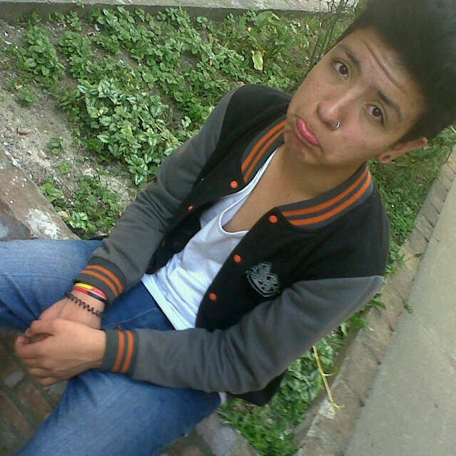 Peguelo (Y)