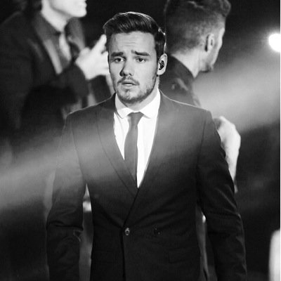 I fell in love with the greatest thing on earth this one special human being|taken by: @NiallXm