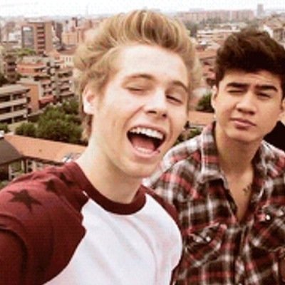 FOLLOW @_alltimemikey BECAUSE YOU'RE AWESOME ‼️‼️‼️‼️‼️‼️