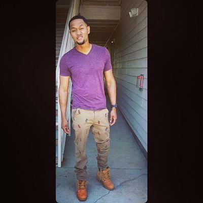 Victor_Hernadez's profile picture. Entrepreneur, Realtor & Small business owner. Exemplifies strong hustlers ambition in all endeavors.