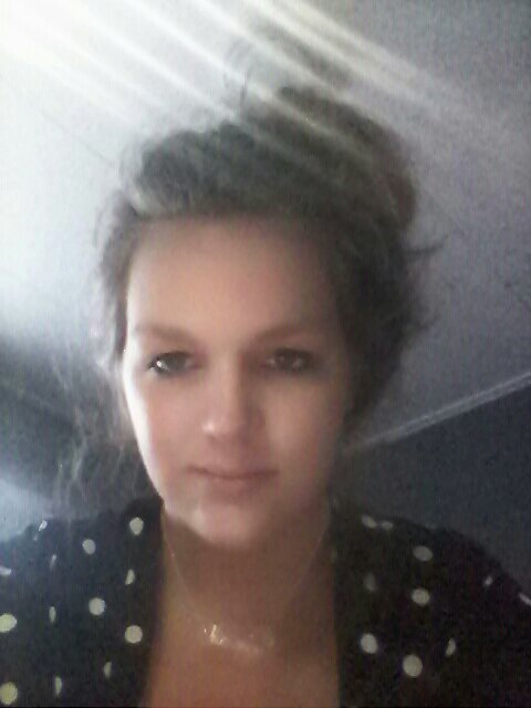 mariekewieringa's profile picture. Ik ben niet labiel, ik ben emotioneel flexibel