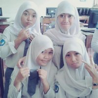 Desy Dwi P (@30desydwi) 's Twitter Profile