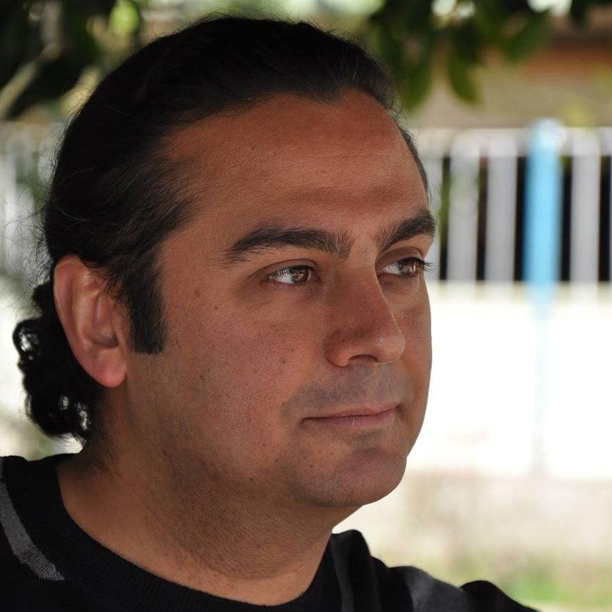 Aile Hekimliği Uzmanı
Bas gitar sempatizanı
Masa üstü oyun hastası