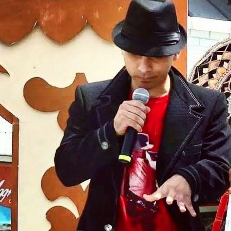 Director/Writer/Choreographer| Seri's Bollywood | 
☪️🖊🖋🎬🎥🎞
Dream in Film,
Move in Dance,
Speak in Truth.
Instagram: @SeriLyvers