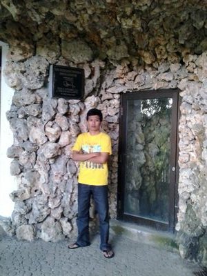 lukas_lukash's profile picture. 