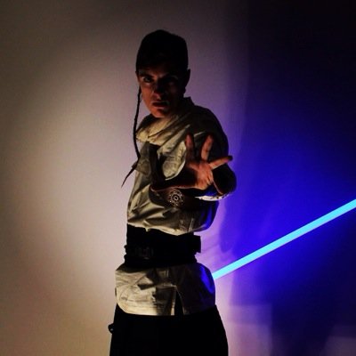 Padawan in the fan film Star Wars Outcasts @SWoutcasts | Dark Jedi | I'm one good looking Sith! | Member of DjB | Apprentice to Callus Bo'Amar