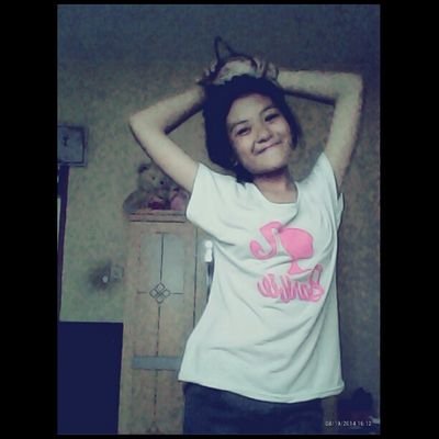 I'm just a simple girl, who did not know about the meaning of love ...