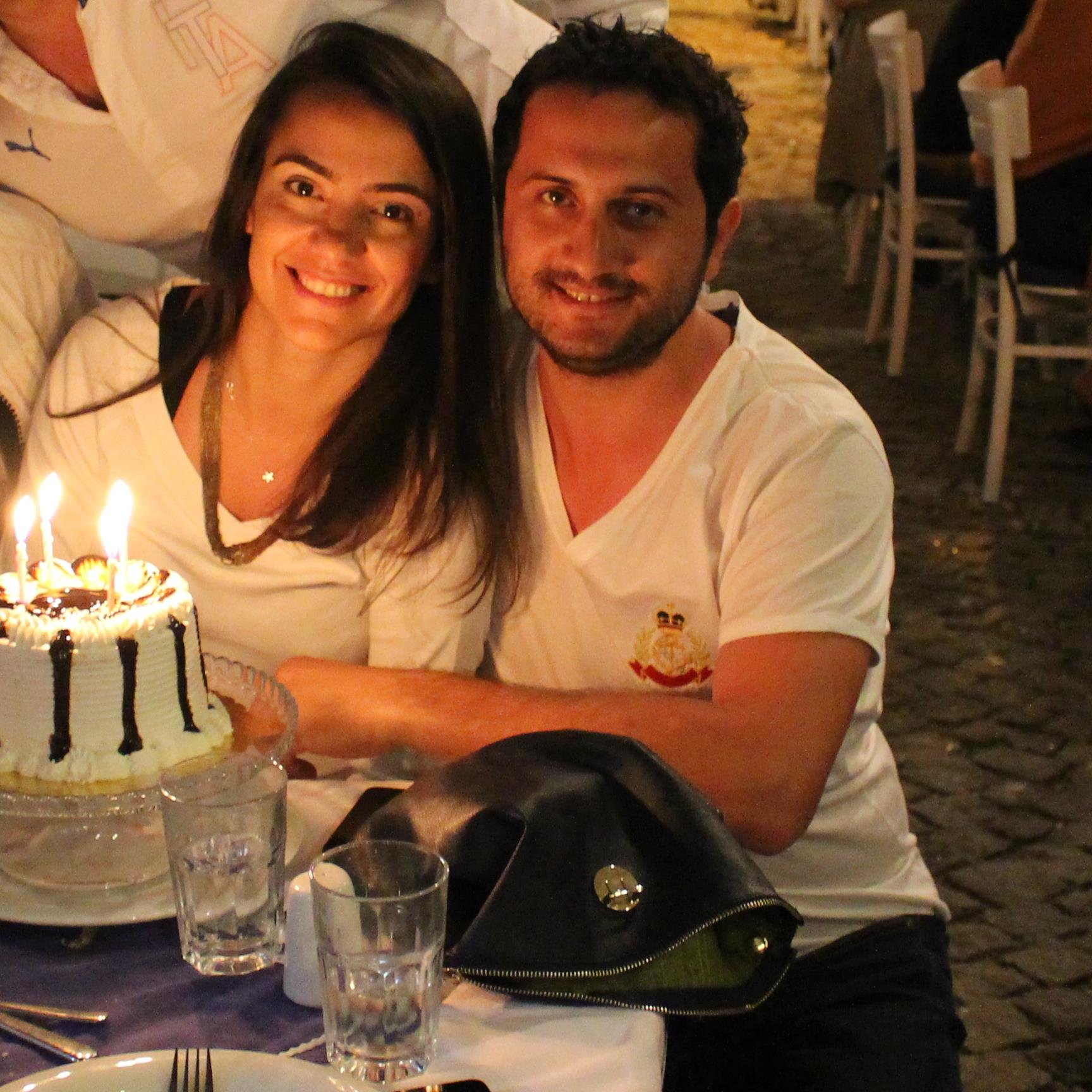 suatgur's profile picture. 