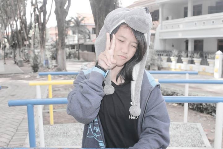 7CE3F534