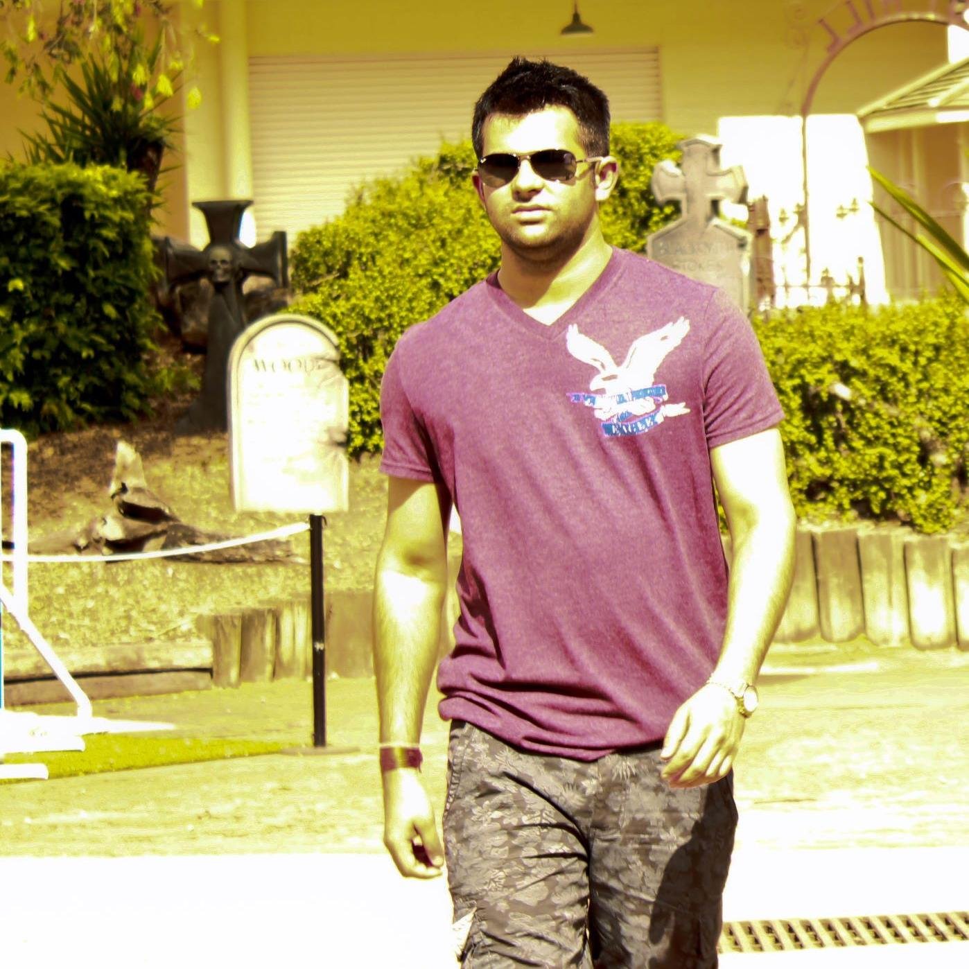 sam_d_explorer's profile picture. IT Professional | Amatuer Photographer |Lifelong Gooner | Sports fanatic | Traveller | Movie geek | An Indian heart with an Aussie skin | Insta: @sam_d_explorer