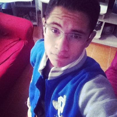 Nunca desista de seeus sonhos :33 '

instagram : http://t.co/GiIwSuNb6h