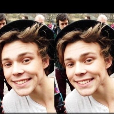 ••• I'm just a teenage dirtbag baby ••• 0/4 •••