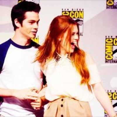 {Stydia} also WATCH THE 100 ON NETFLIX