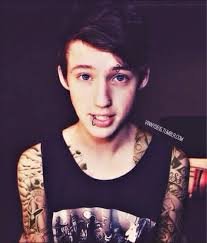 you're the tyler to my troye